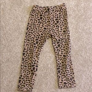 Leopard leggings, cropped .. 30% off 3+ bundle